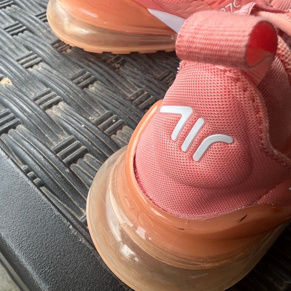 Nike Air Max 270 Coral Athletic Shoes - Picture 3 of 4